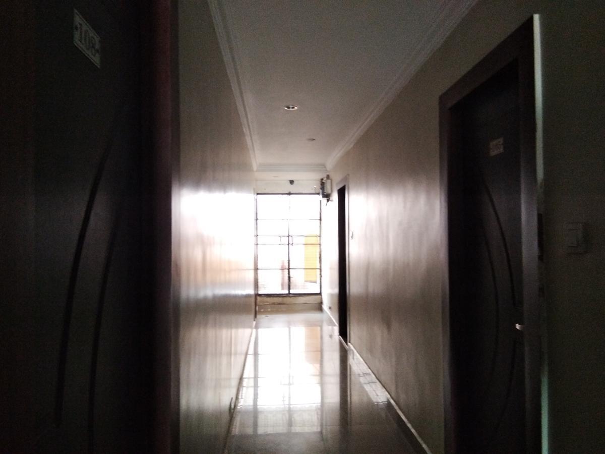 Hotel Adarsh Residency Tirupati Kültér fotó